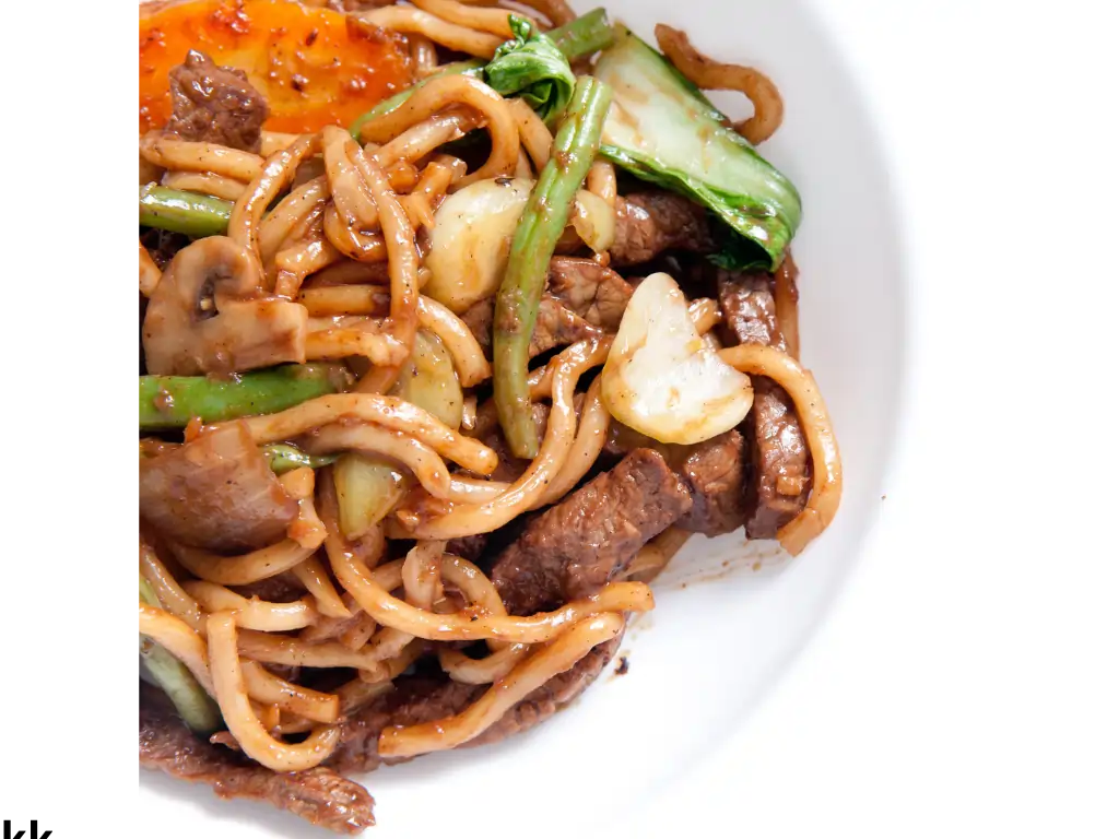 Sliced Beef with Udon Noodle